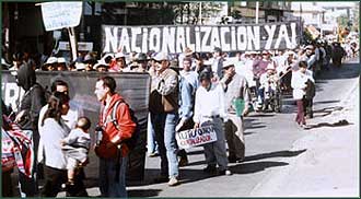 A recent demonstration against the referendum and for the nationalization of Bolivia?s gas
<br />
(Photo supplied by the author)