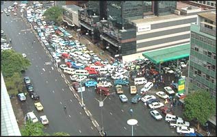 Traffic queues for gas will come first. After that, pedestrians will queue for cooking and heating fuel, for which only the rich will be able to afford.